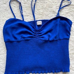 Aritzia flattering top